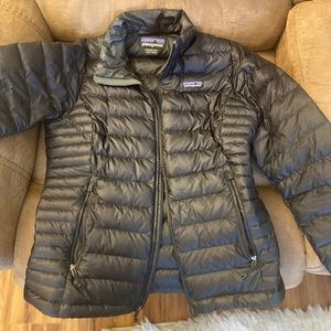 Patagonia puffer jacket
